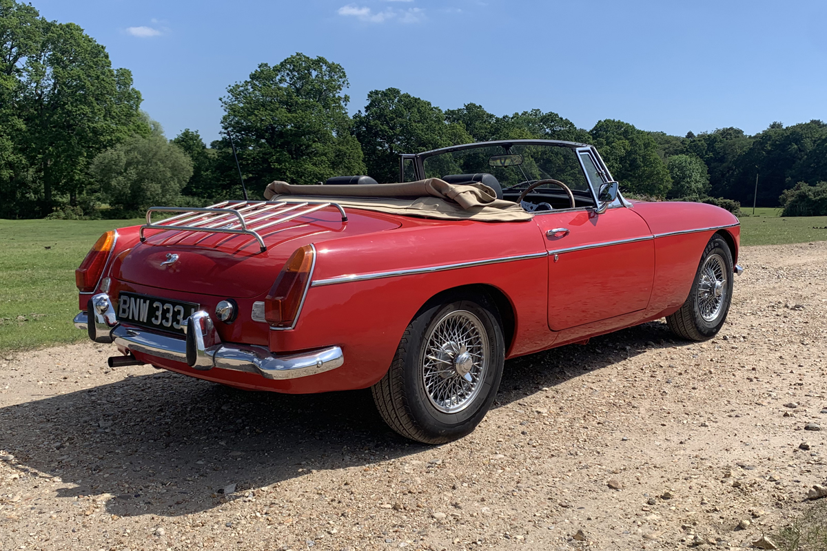 MGB Roadster Classic Car Hire - New Forest, Southampton, Hampshire